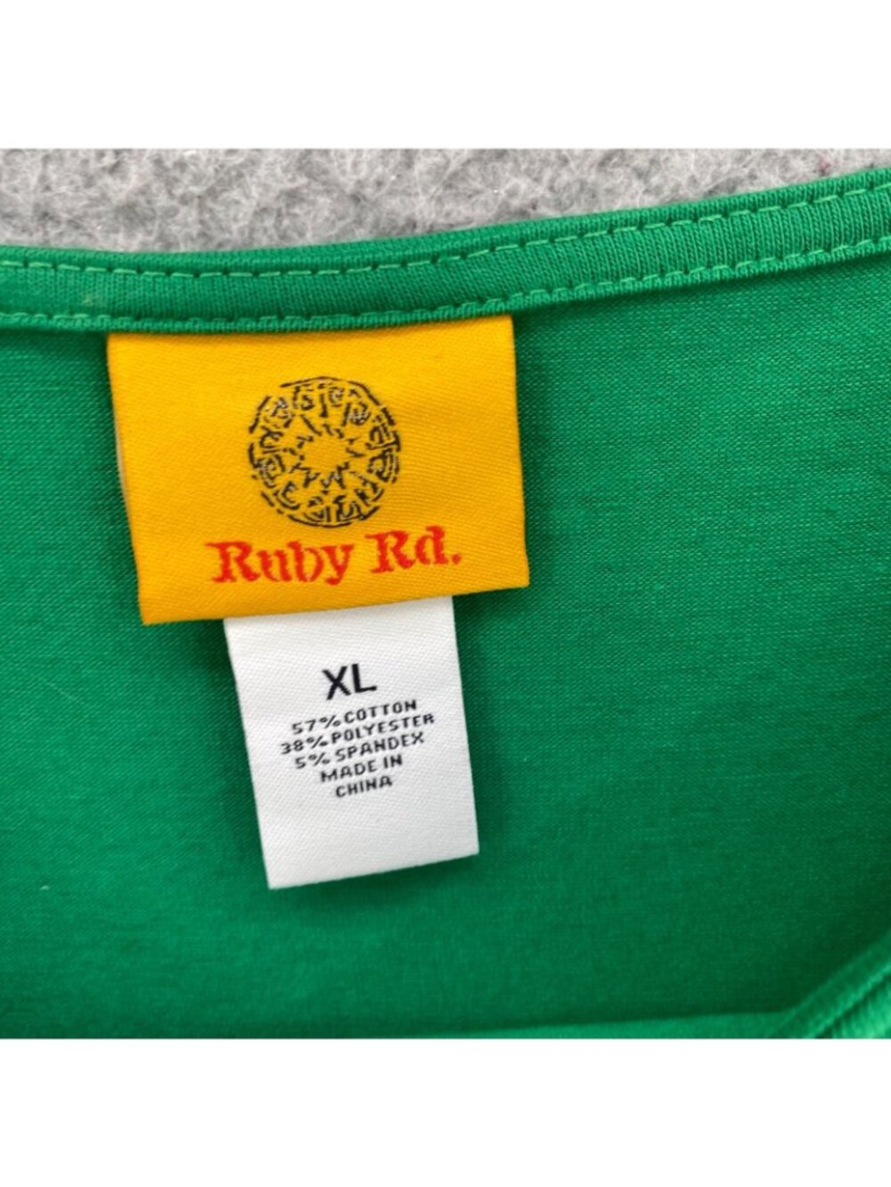 Ruby Road Top Womens Extra Large Green Christmas Tree Truck Dog Graphic T Shirt - Picture 5 of 9